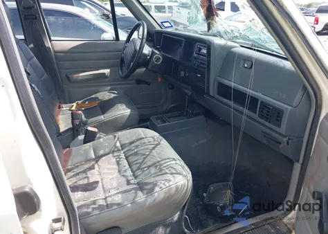 1996 Jeep Cherokee Se z USA, uszkodzony, nr VIN 1J4FJ28S8TL213512